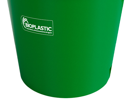 Estanque vertical estandar 2400 lts